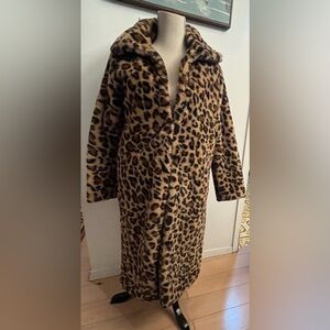 Super Soft Faux Fur Leopard Coat Size Small